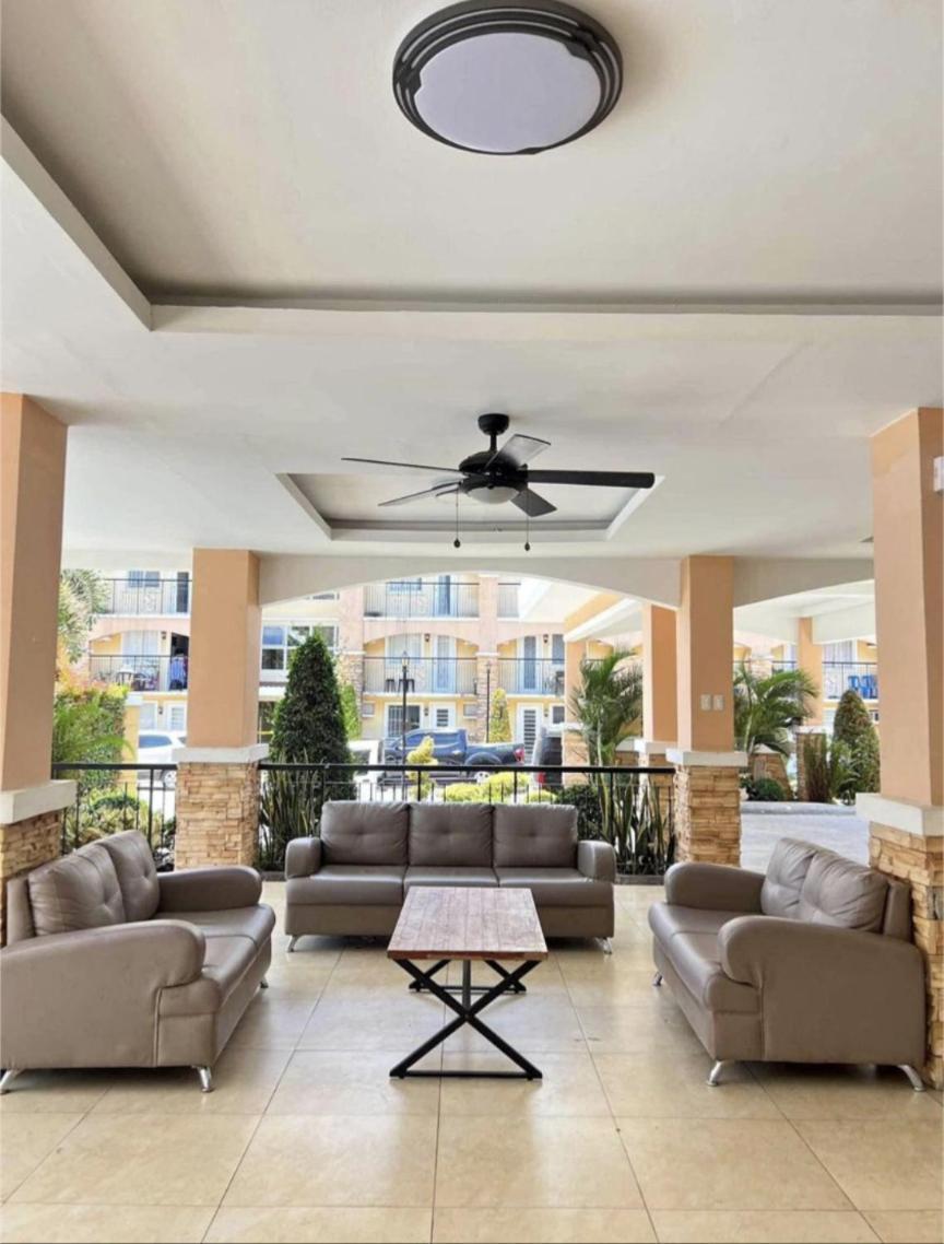 Reicondotel Arezzo Davao Exterior foto