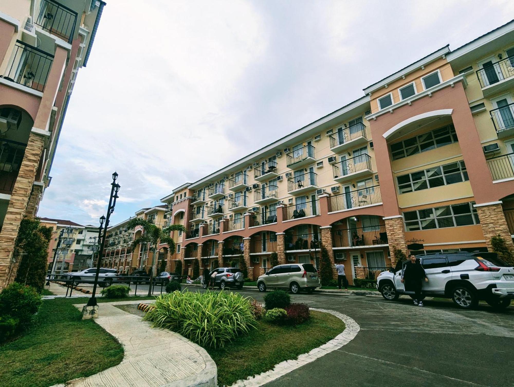Reicondotel Arezzo Davao Exterior foto